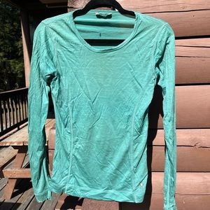 SMARTWOOL 150g teal long sleeve Small some flaws